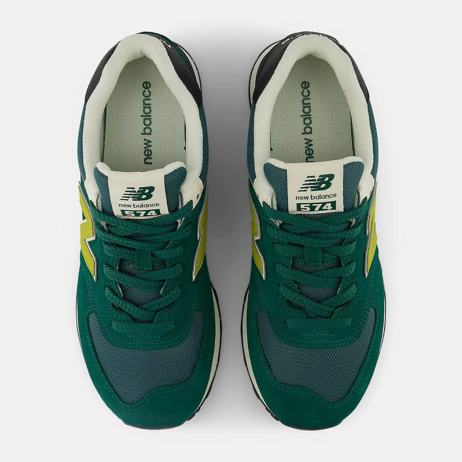 New Balance Unisex 574 V2 Varsity Suede Sneaker